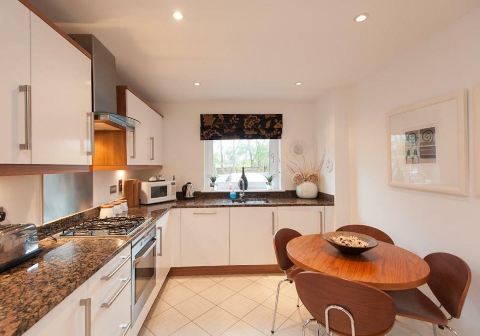 The Corstorphine Residence No. 1 EDI Exterior photo